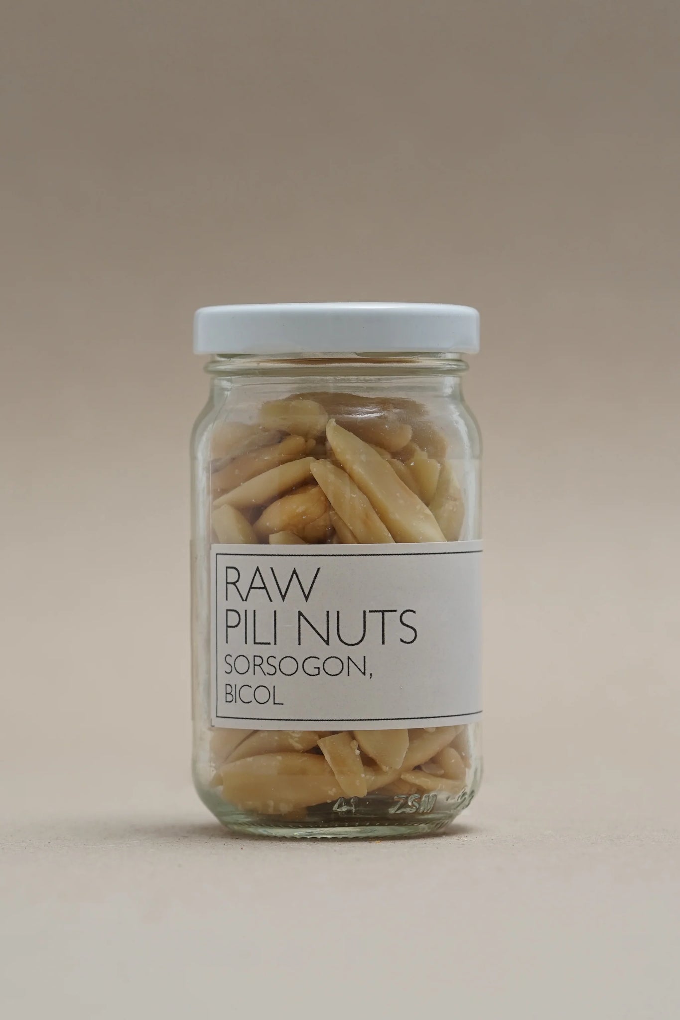 RAW PILI NUTS (BICOL)