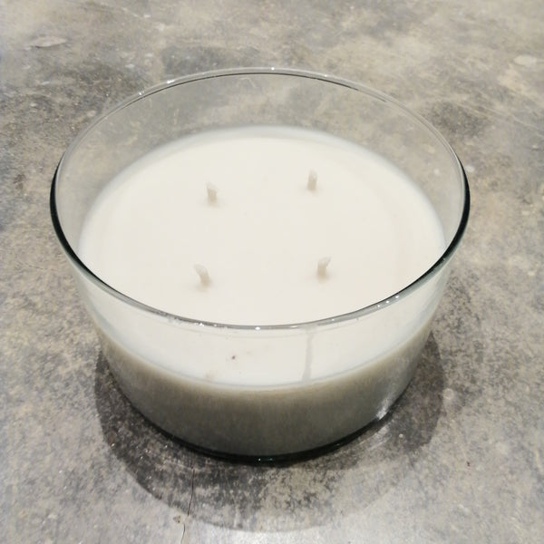 BEESWAX & VCO CANDLE